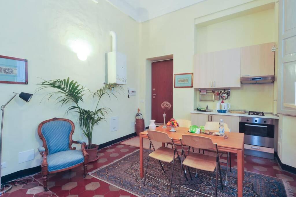 Cozy Apartment In Palazzo Malaspina Piacenza Luaran gambar