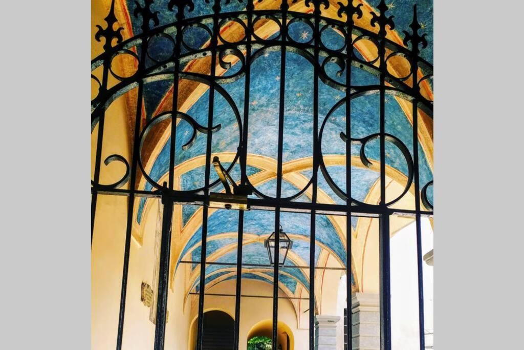 Cozy Apartment In Palazzo Malaspina Piacenza Luaran gambar